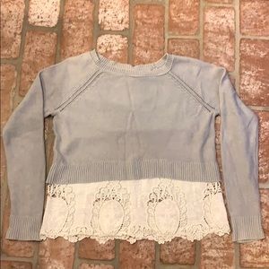American Eagle sweater with lace bottom.